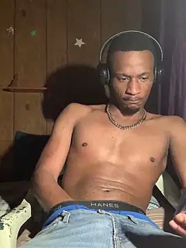 Tristris100 online show from December 10, 8:05 pm