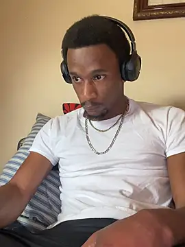 Tristris100 online show from September 15, 4:40 pm