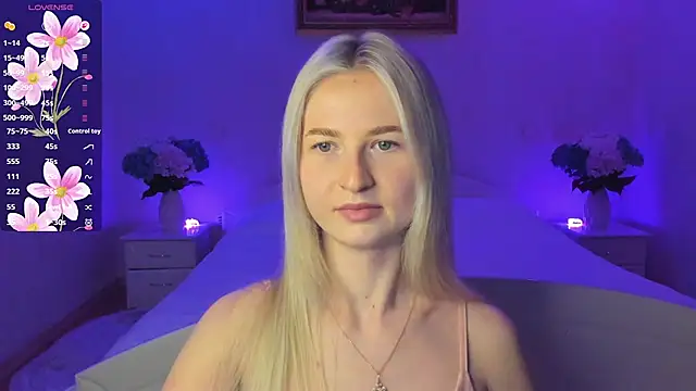 AnnaCarrera online show from December 22, 8:17 pm