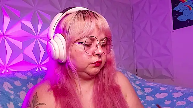 Satyn doll online show from March 6, 10:17 pm