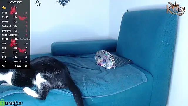 karen sofia  online show from March 17, 9:34 am