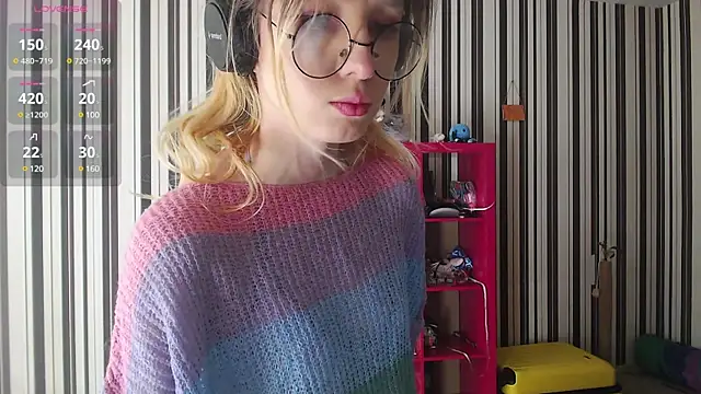 Snapshot of _Hanna_Moon_ chatting on January 18, 8:52 am Hanna Moon online show from January 18, 8:52 am