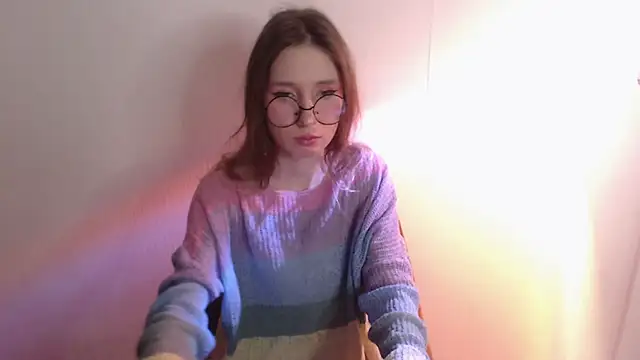 Snapshot of _Hanna_Moon_ chatting on May 4, 12:23 pm Hanna Moon online show from May 4, 12:23 pm