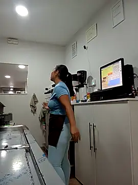 little susie online show from October 27, 9:13 am