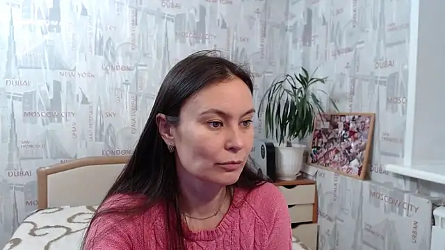 GinaQSoul online show from November 18, 11:25 am