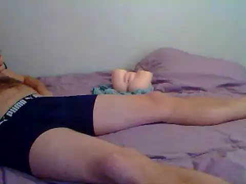 Snapshot of Bwc4u2Ride chatting on December 15, 7:42 pm Bwc4u2Ride online show from December 15, 7:42 pm