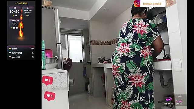 Snapshot of Brenda_Berck_ chatting on February 26, 3:19 pm Brenda Berck online show from February 26, 3:19 pm
