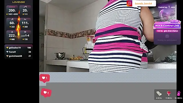 Snapshot of Brenda_Berck_ chatting on March 3, 6:01 pm Brenda Berck online show from March 3, 6:01 pm