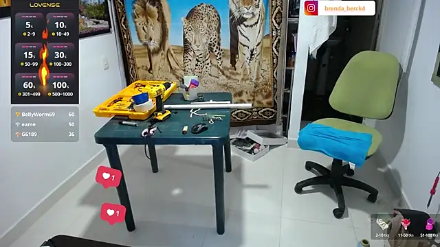Snapshot of Brenda_Berck_ chatting on March 4, 12:07 am Brenda Berck online show from March 4, 12:07 am