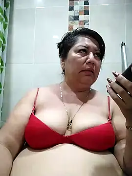 Snapshot of Brenda_Berck_ chatting on November 3, 11:55 am Brenda Berck online show from November 3, 11:55 am