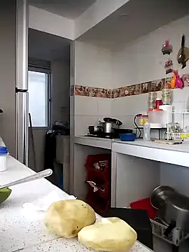 Snapshot of Brenda_Berck_ chatting on November 4, 12:04 pm Brenda Berck online show from November 4, 12:04 pm