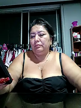 Snapshot of Brenda_Berck_ chatting on November 16, 5:24 am Brenda Berck online show from November 16, 5:24 am