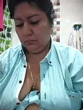 Snapshot of Brenda_Berck_ chatting on December 4, 12:58 pm Brenda Berck online show from December 4, 12:58 pm