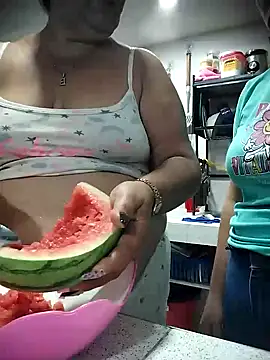 Brenda Berck  online show from April 9, 9:47 am