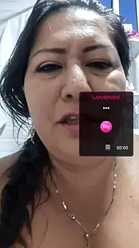 Snapshot of Brenda_Berck_ chatting on July 4, 11:49 am Brenda Berck online show from July 4, 11:49 am