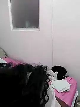 Snapshot of kirajohnson chatting on September 11, 7:58 pm kirajohnson online show from September 11, 7:58 pm