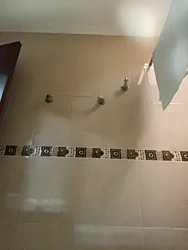 Snapshot of Fancyxlove chatting on November 17, 12:44 pm Fancyxlove online show from November 17, 12:44 pm