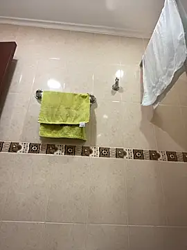 Snapshot of Fancyxlove chatting on November 28, 12:41 pm Fancyxlove online show from November 28, 12:41 pm