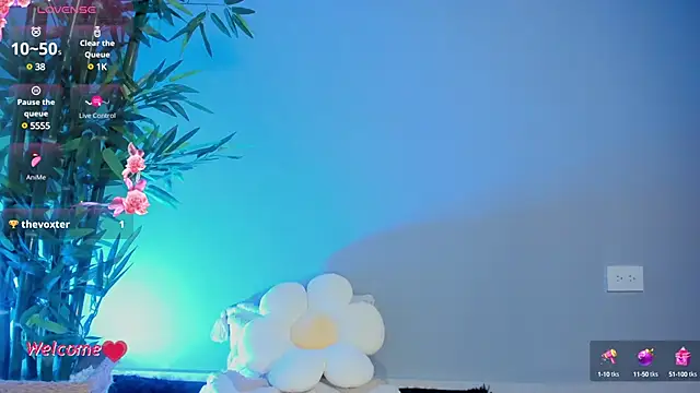 SophieHunt online show from March 11, 10:31 pm