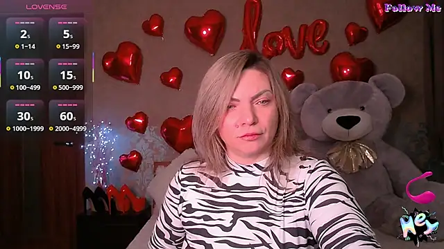 KristiOwen online show from March 7, 1:57 am