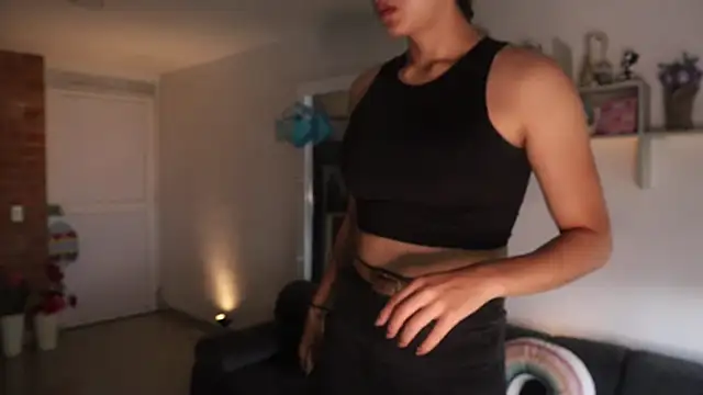  Vahos  online show from April 12, 7:19 pm