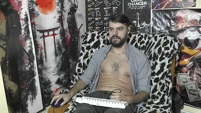 00george online show from February 10, 7:12 am