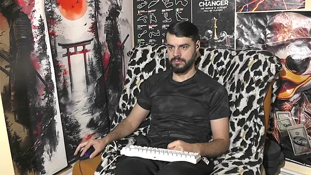 00george online show from February 12, 5:30 pm