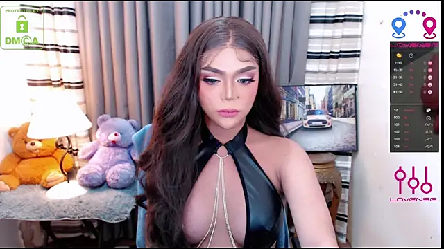 Fantacyoflove online show from October 9, 7:56 pm