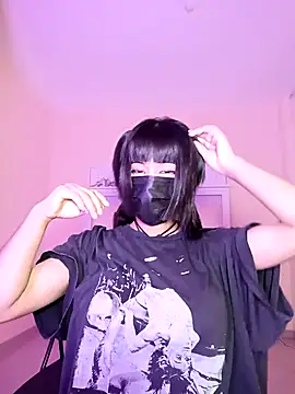 Snapshot of Latin_summer chatting on January 5, 9:25 pm Latin summer online show from January 5, 9:25 pm