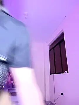 Snapshot of Latin_summer chatting on February 2, 1:12 am Latin summer online show from February 2, 1:12 am