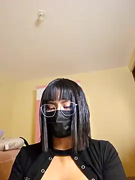 Snapshot of Latin_summer chatting on October 11, 2:55 am Latin summer online show from October 11, 2:55 am