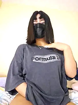 Snapshot of Latin_summer chatting on October 30, 3:52 am Latin summer online show from October 30, 3:52 am