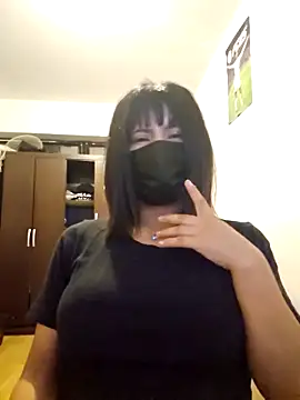 Snapshot of Latin_summer chatting on December 14, 11:53 pm Latin summer online show from December 14, 11:53 pm