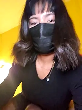 Snapshot of Latin_summer chatting on December 16, 10:37 pm Latin summer online show from December 16, 10:37 pm