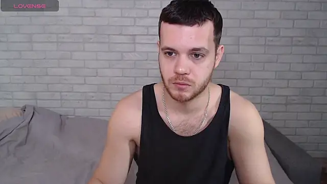 Alexxx horny online show from January 8, 8:49 am
