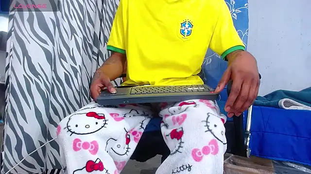 kilian xx online show from April 18, 9:57 am