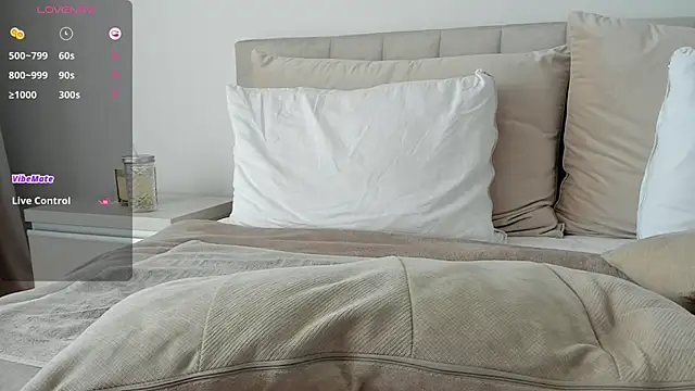 Snapshot of VickyStonee chatting on November 20, 10:37 am VickyStonee online show from November 20, 10:37 am