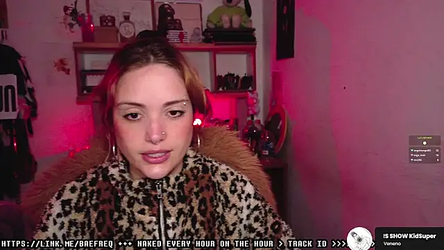 Snapshot of mskuddo chatting on June 25, 10:47 pm mskuddo online show from June 25, 10:47 pm