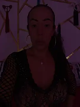 Snapshot of YOURSDEBORA chatting on April 24, 7:38 pm YOURSDEBORA online show from April 24, 7:38 pm