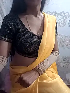 Snapshot of Mini865433 chatting on February 1, 2:05 am Mini865433 online show from February 1, 2:05 am