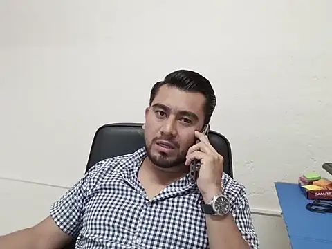 Snapshot of youmanhorny chatting on July 10, 6:21 pm youmanhorny online show from July 10, 6:21 pm