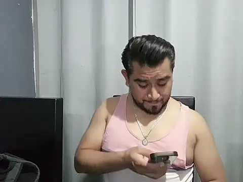 Snapshot of youmanhorny chatting on July 22, 2:36 am youmanhorny online show from July 22, 2:36 am