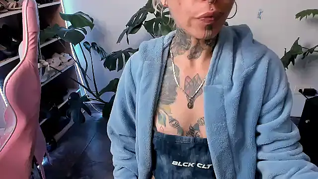 Snapshot of handipandapok chatting on March 23, 5:10 am handipandapok online show from March 23, 5:10 am