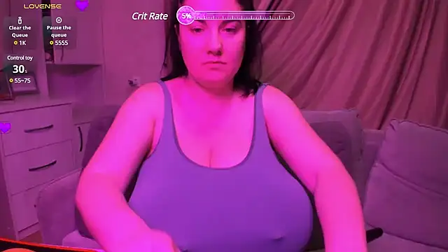 alisiaparril online show from March 16, 8:21 pm