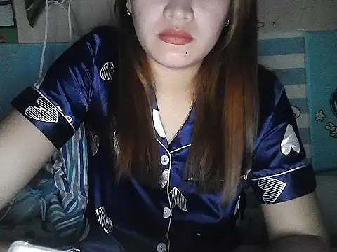 leamorena online show from October 5, 3:43 pm