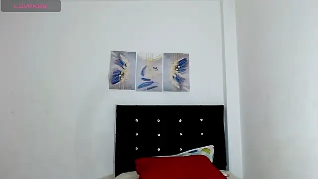 Snapshot of Kylie_loveee chatting on July 9, 3:38 pm Kylie loveee online show from July 9, 3:38 pm