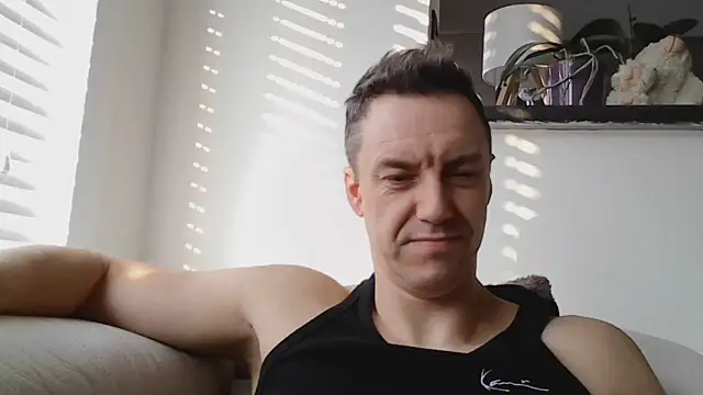 ploki2180 online show from March 21, 6:40 am