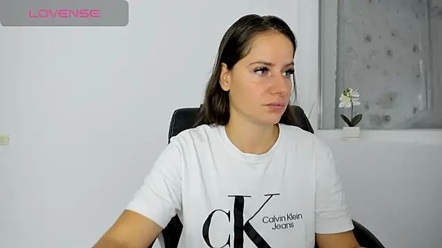 Snapshot of DiamondKay chatting on October 8, 6:55 am DiamondKay online show from October 8, 6:55 am