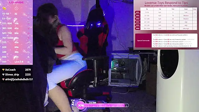Snapshot of Blondiewithanass chatting on March 20, 7:14 pm Blondiewithanass online show from March 20, 7:14 pm