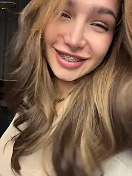 stefannichka online show from May 4, 8:16 pm
